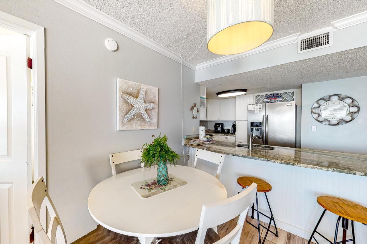 Island Sunrise Apartment Gulf Shores Room photo