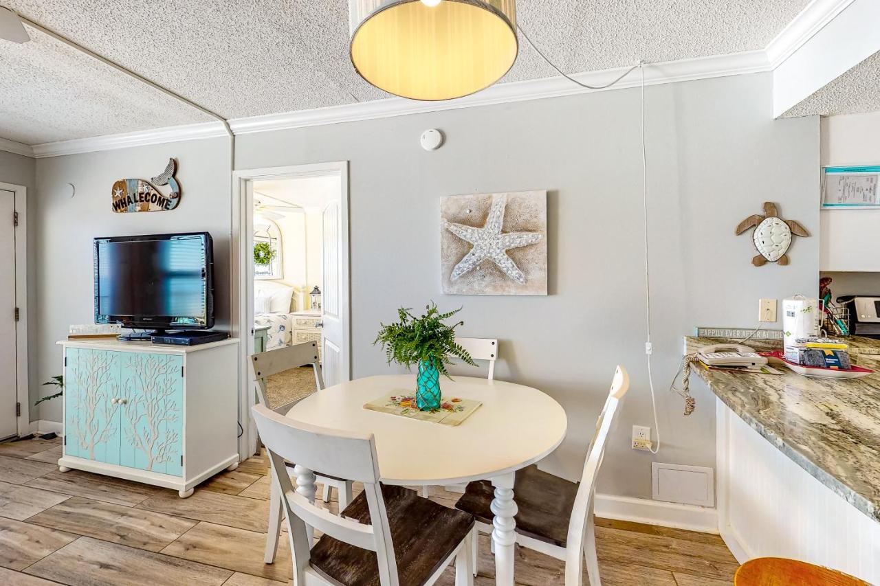 Island Sunrise Apartment Gulf Shores Room photo